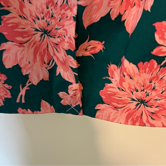 NWT J Crew Floral Pencil Skirt 10 - Picture 3 of 8